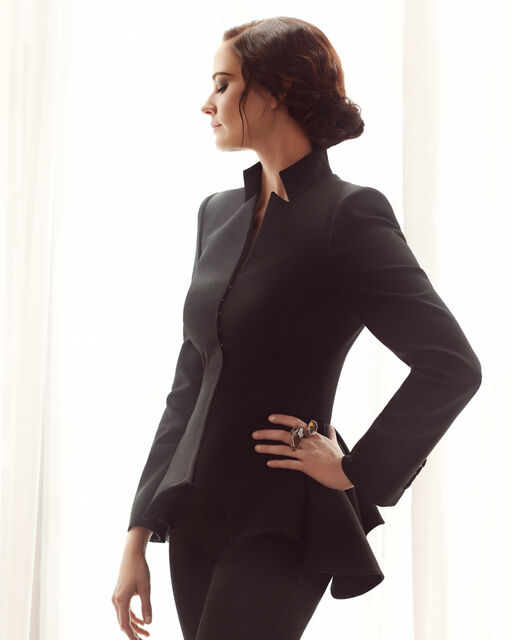 Portrait of Eva Green: What makes the actress tick in private Eva Green with black pantsuit stands in front of windows with floor-length curtains