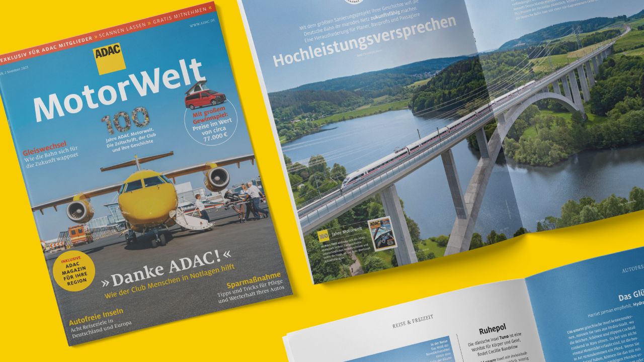 Titelseite der ADAC Motorwelt 02/2025 neben aufgeschlagener Doppelseite, die eine Eisenbahnbrücke zeigt